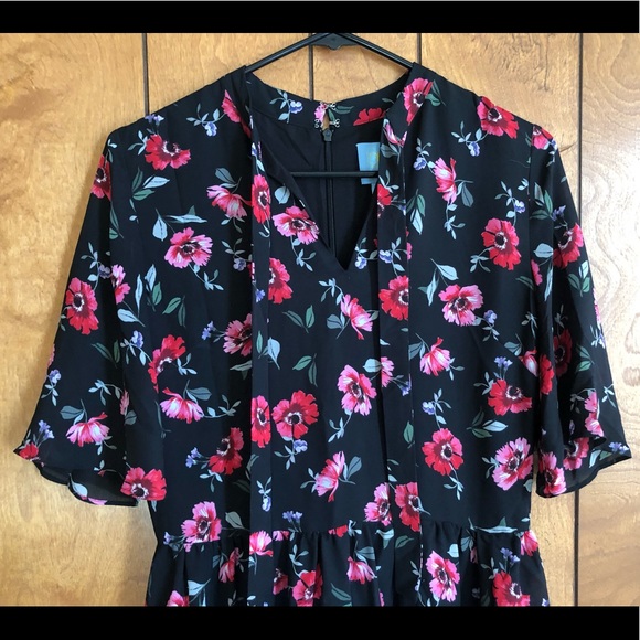 NWOT CeCe Flower Floral Mini Dress Size 2 - Picture 2 of 9